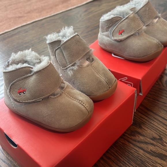 See Kai Run sz 3.5 first walker shearling booties — one pair left! - Picture 5 of 5